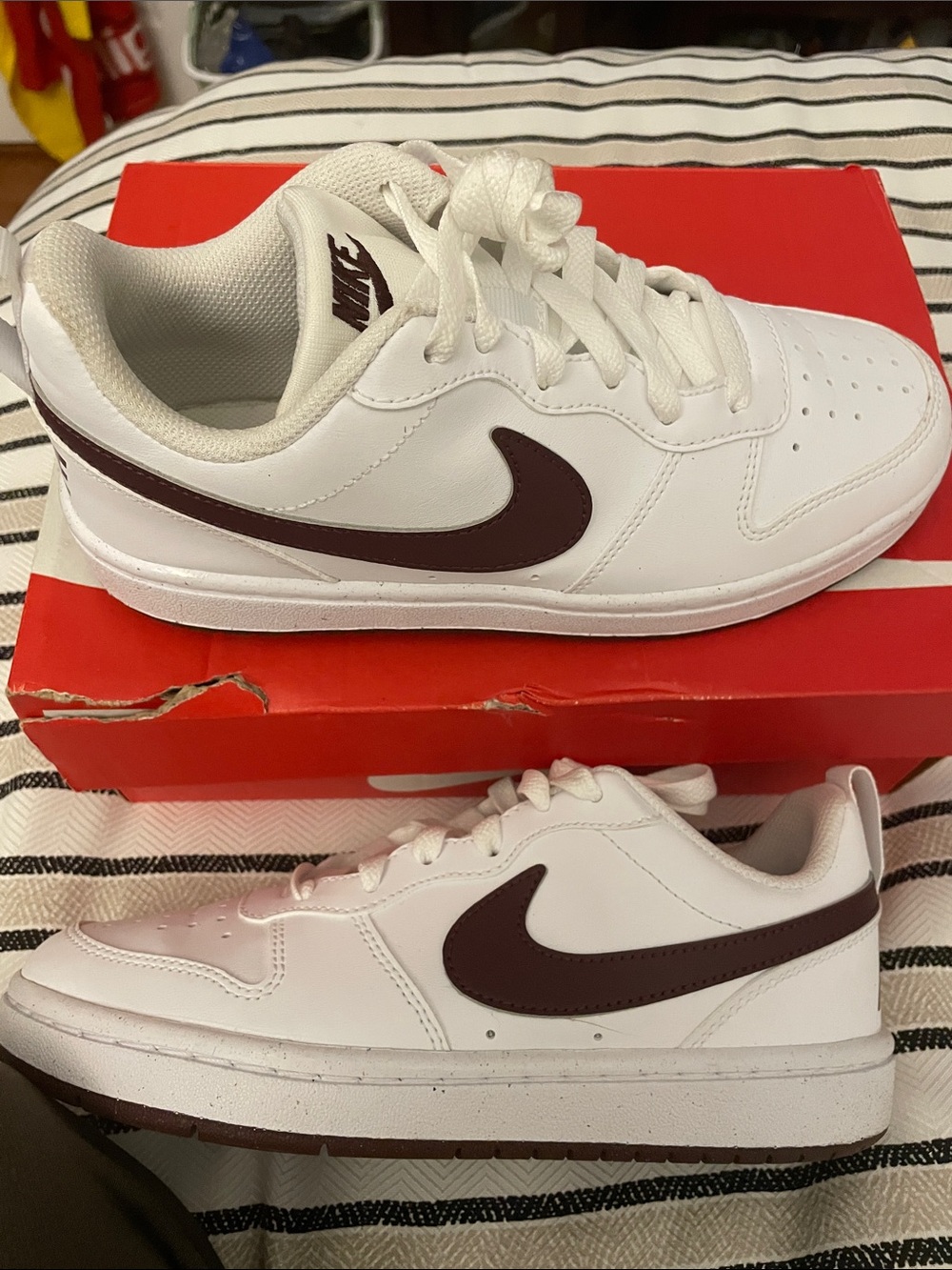 Nike White Sneakers with Maroon Swoosh